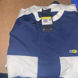 Nike sweater
